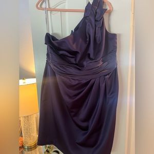 Size 18, David’s bridal dress, beautiful deep plum, excellent condition